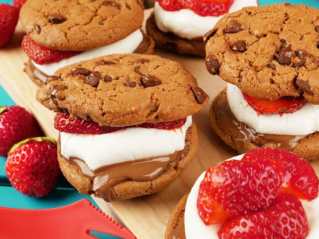 Delicious Chocolate Chip Cookie Strawberry S'mores on a a serving tray. 